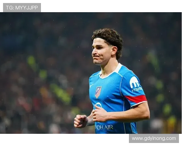 阿尔瓦雷斯：第二球源自完美配合